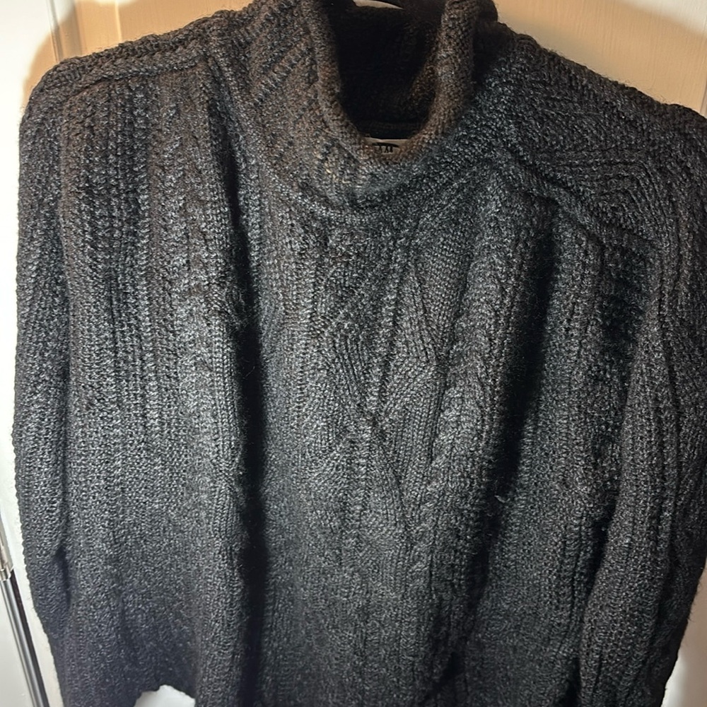 INIS MEAIN ROLLED COLLAR SWEATER